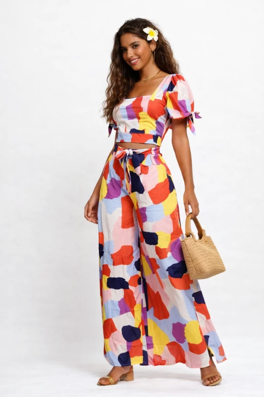 CONJUNTO PALAZZO COLOR SPLASH CON CROP TOP Y LAZO AJUSTABLE